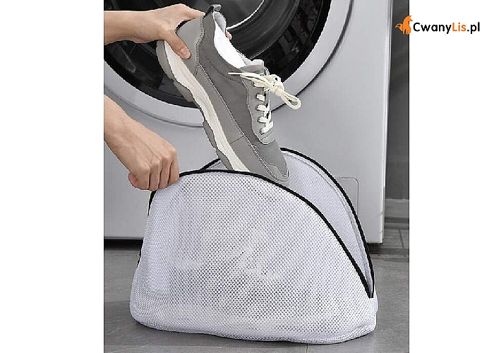 Zadbaj o obuwie a także o pralkę! Zapinana torba do prania butów!
