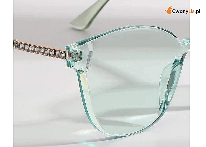 Klasyczne okulary przeciwsłoneczne damskie kwintesencja szyku i stylu
